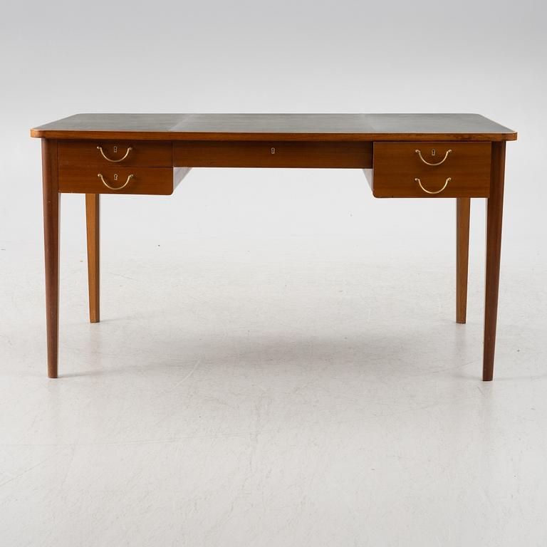 Skrivbord, G.A. Berg, Stockholm, 1940/50-tal.