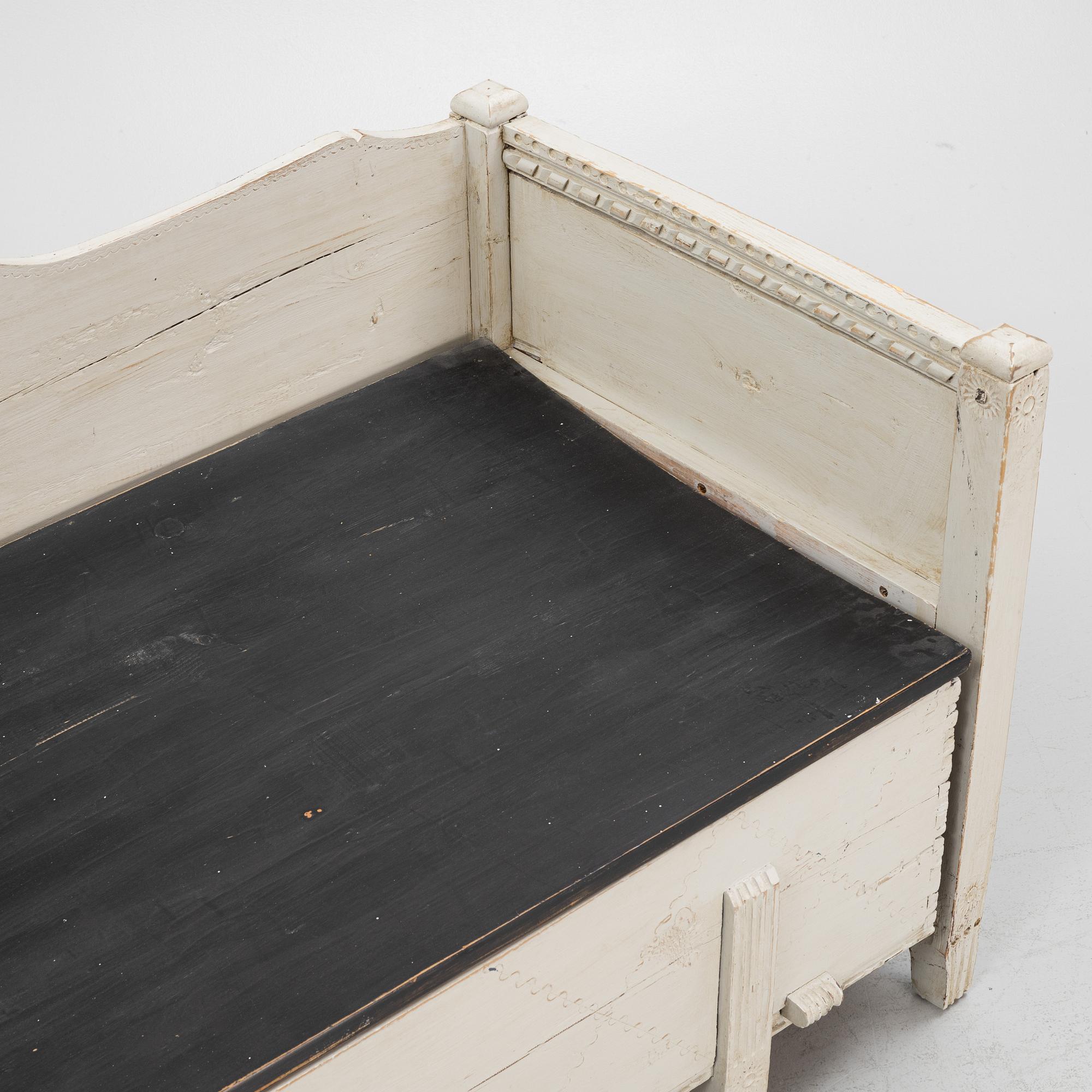 A painted provincial sofa, 19th century.