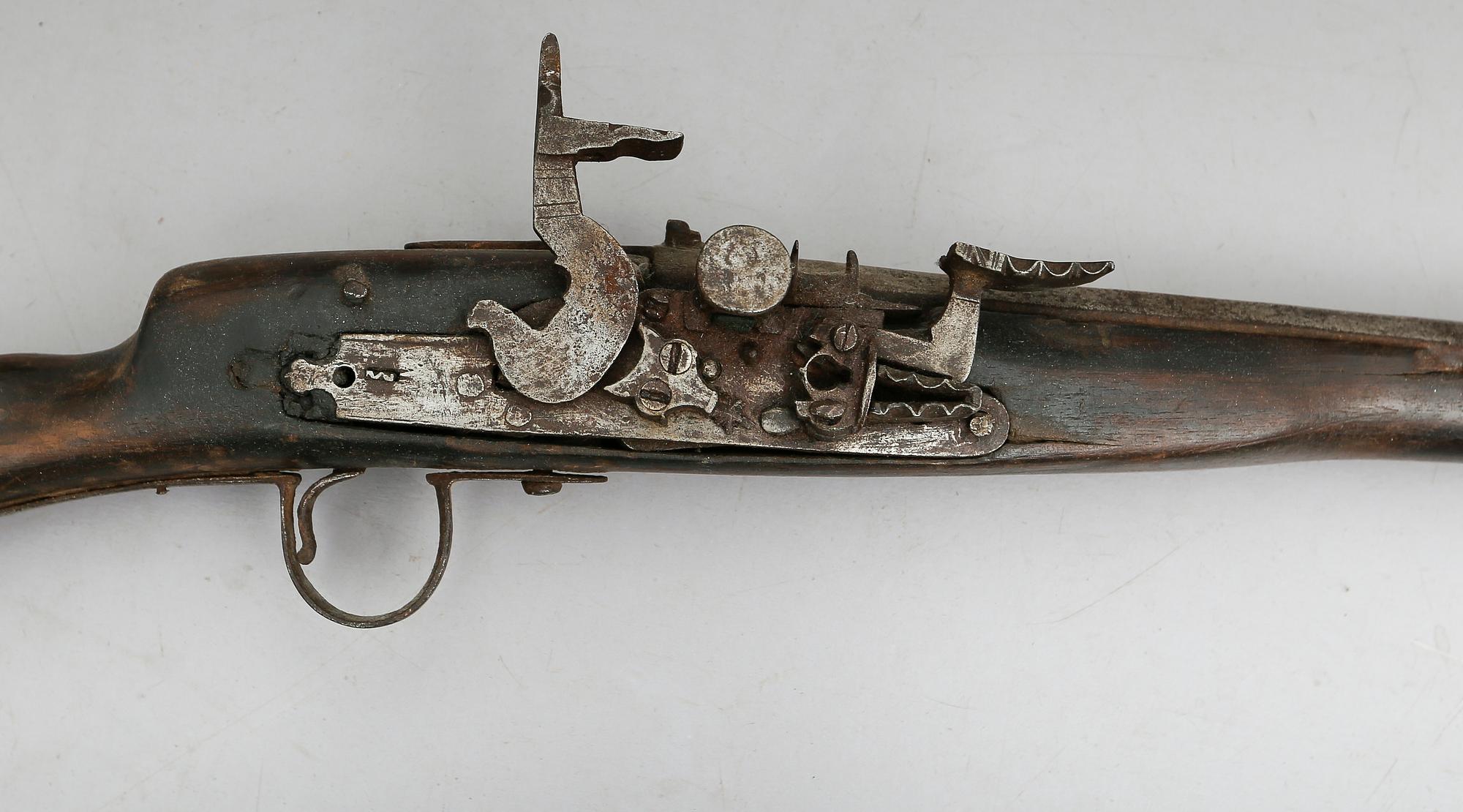 KABYLBÖSSA, flintlås, Nordafrika, möjligen 1800-tal.