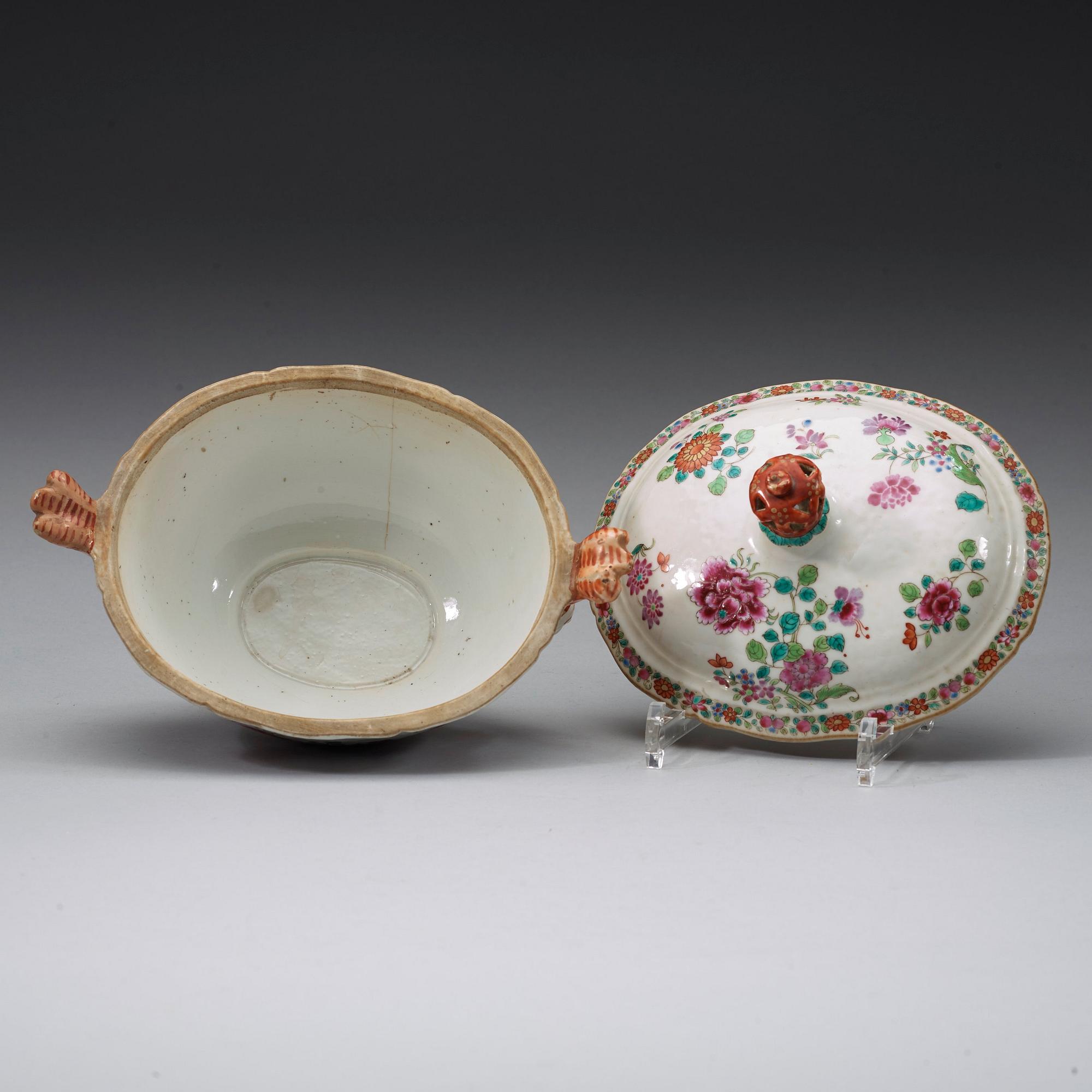 A european subject famille rose tureen, Qing dynasty, Qianlong (1736-95).