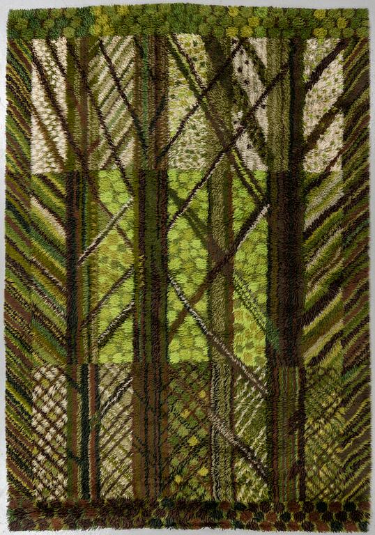MARIANNE RICHTER, A CARPET, a machine made pile, "Kolmården", from the "Östergyllen" series, ca 275 x 191,5 cm.