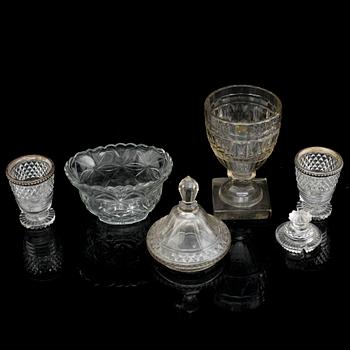 Three cups and a bowl, glass, Anglo-Irish, 19th century.