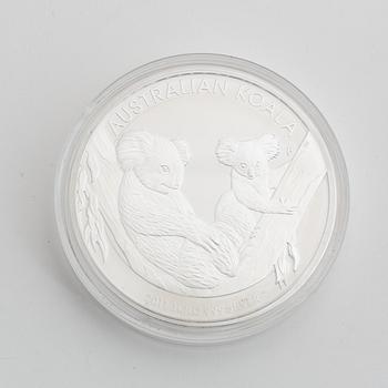 A silver coin, 30 dollars, Australia, 2011, silver 999, Weight 1 kg.
