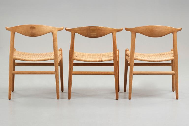 Hans J. Wegner, a set of six oak "Cowhorn Chairs", JH-505, Johannes Hansen, Denmark 1960's.