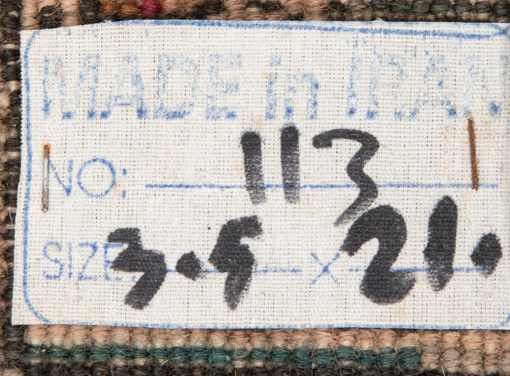Rug, oriental, semi-antique, approximately 298x207 cm.
