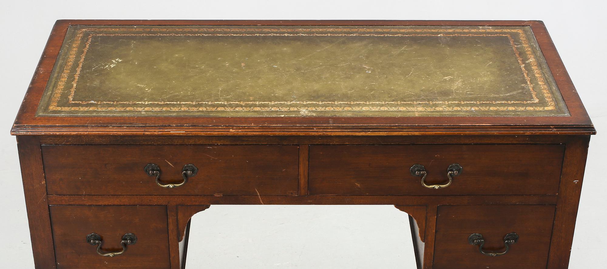 SKRIVBORD, England, tidigt 1900-tal.