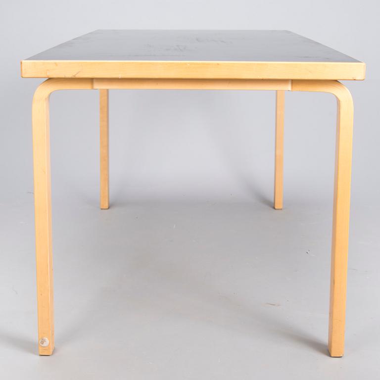 ALVAR AALTO, a late 20th century  '81A', table for Artek.