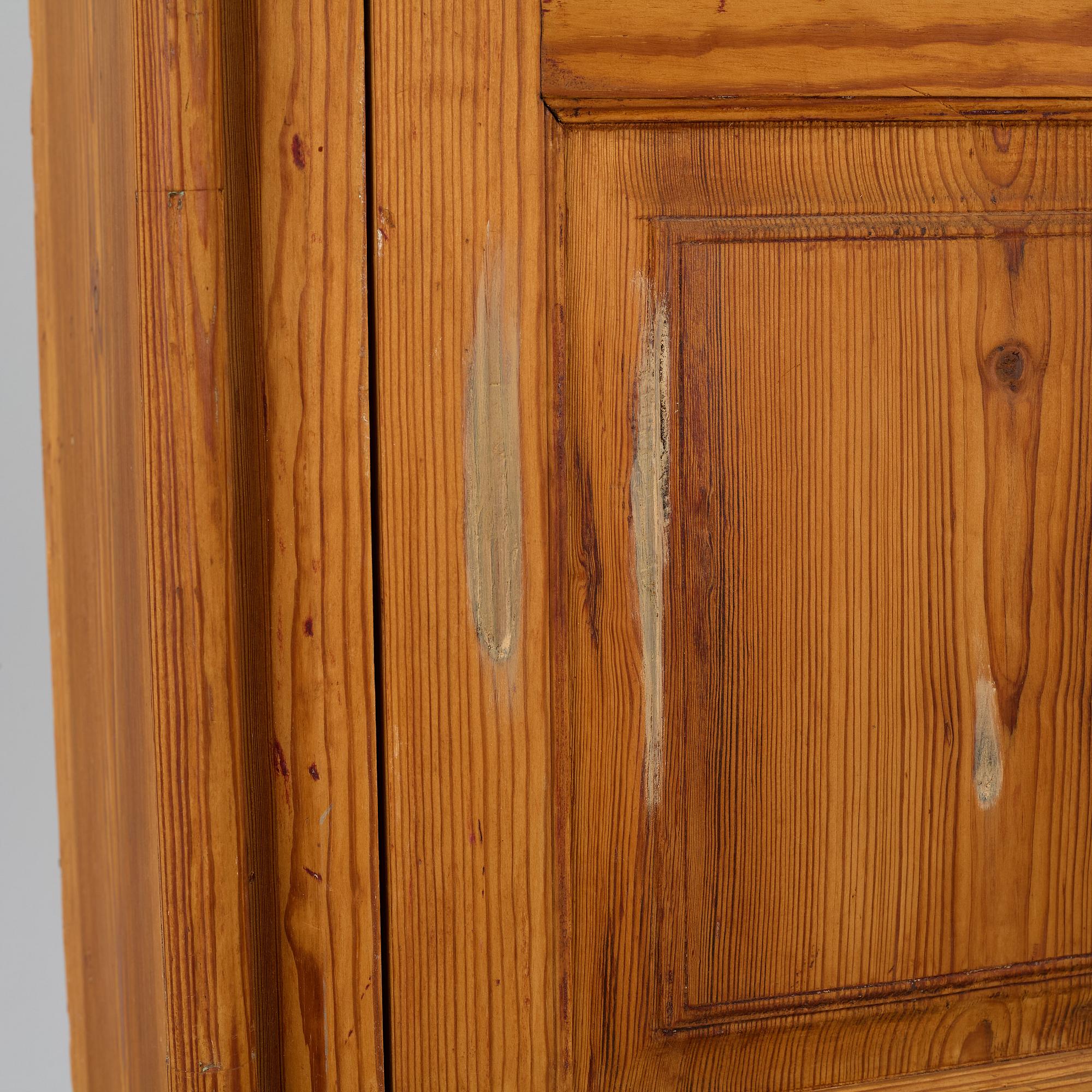 Cabinet, 18th century.