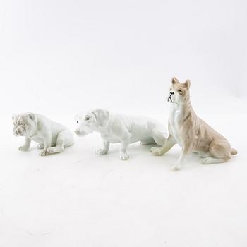 Figurines 8 pcs 20th century porcelain and metal.