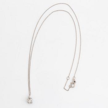 Princess and brilliant cut diamond necklace.