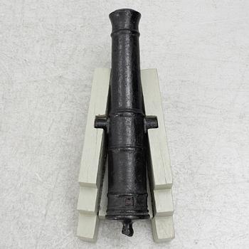 A cannon, 19th Century.