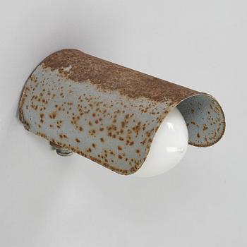 Paavo Tynell, A 1930s outdoor wall light, model 7307-16, Taito Oy, Finland.