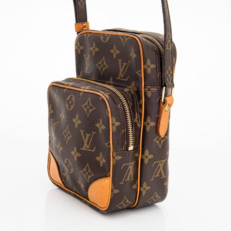 Louis Vuitton, A Monogram 'Amazone' bag.