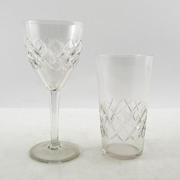 Fritz Kallenberg service 70 dlr "Bror" early 20th century cut glass.