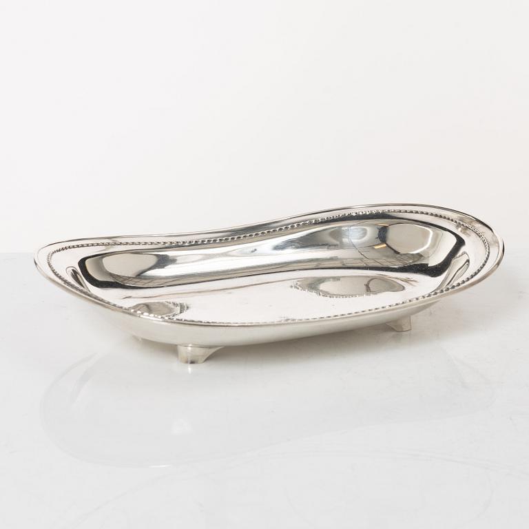 A Swedish silver bowl/dish, mark of Carl Fredrik Carlman, Stockholm 1932.