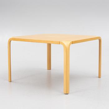Alvar Aalto, soffbord, modell MX800B, Artek Finland.