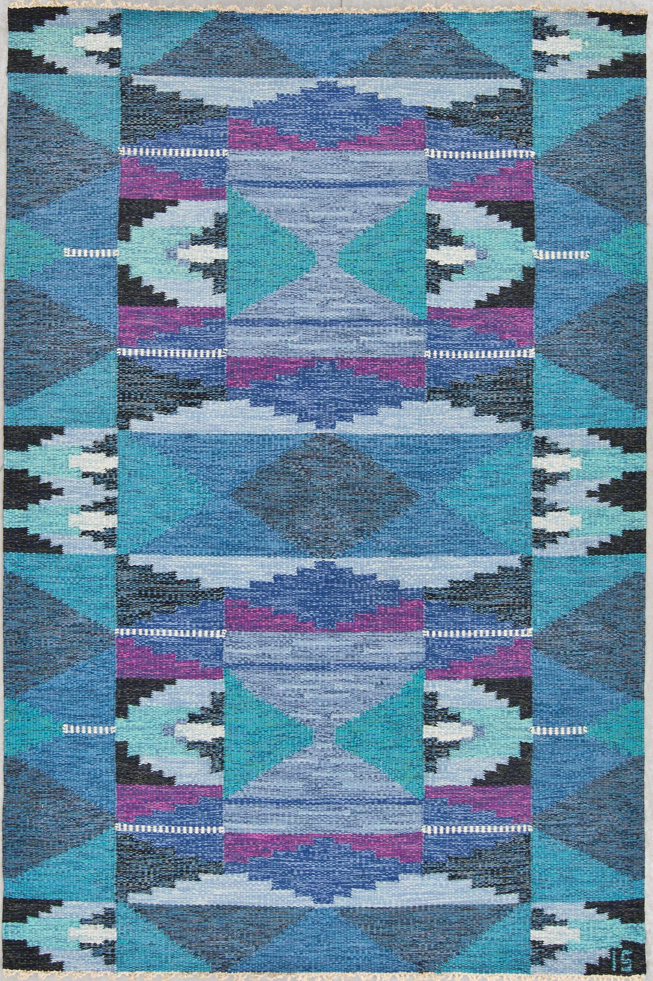 MATTA, rölakan, monogramsignerad IS, (Ingegerd Silow), 1900-talets andra hälft. Ca 205 X 137 cm.