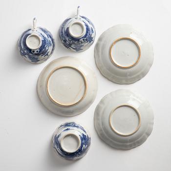 Seven pieces of blue and white Chinese porcelain, Qing Dynasty, Qianlong and Kangxi and a Transition dish, 17th Century.