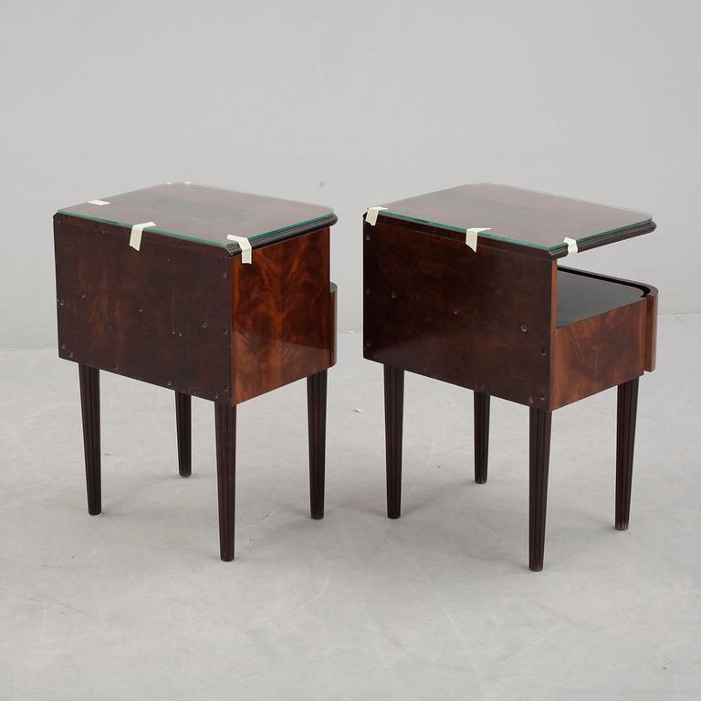 SÄNGBORD, ett par, art déco, 1930-tal.