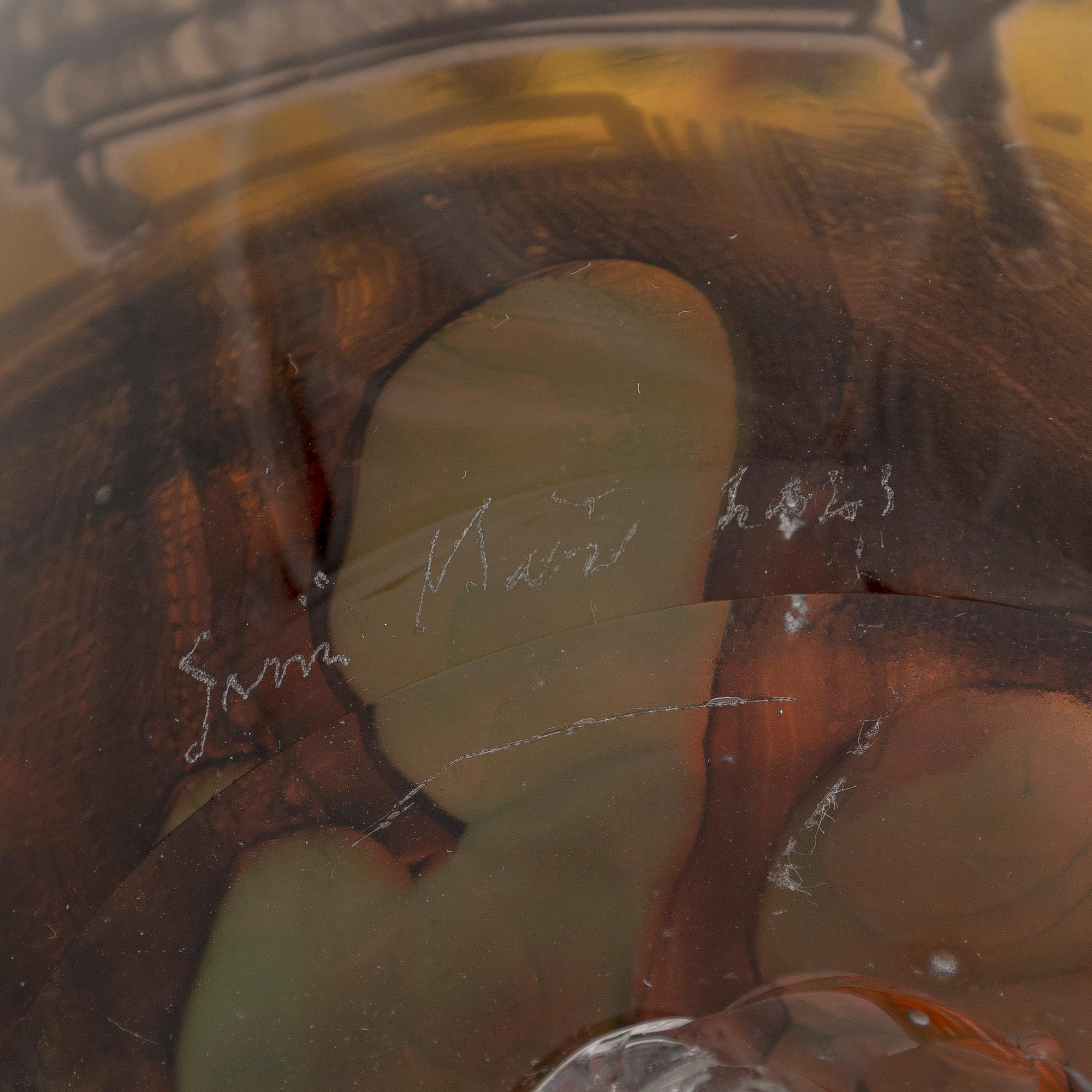 Sini Majuri, a glass sculture 'Iron and love'. Signed Sini Majuri 2023.