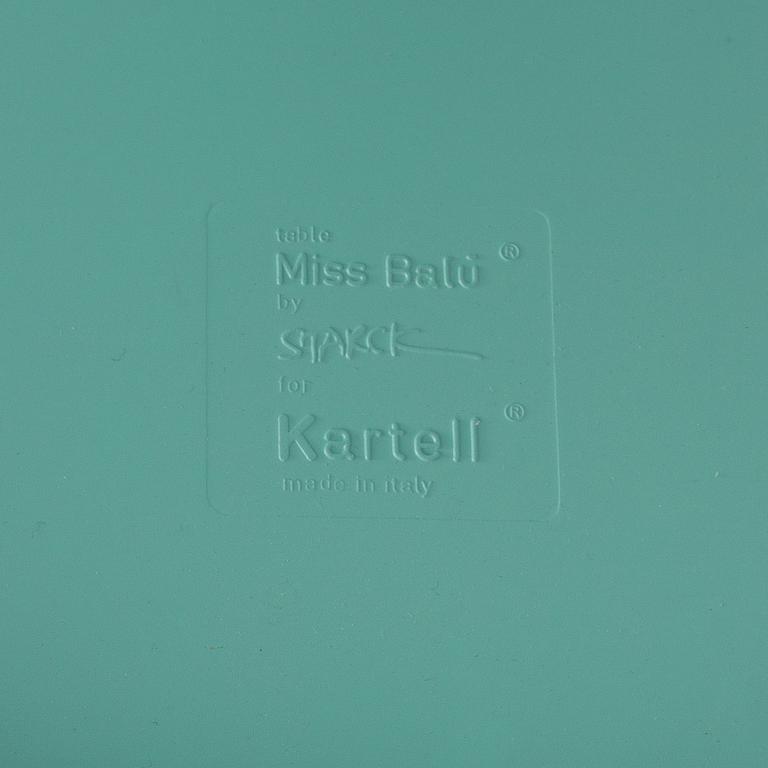 PHILIPPE STARCK, a "Miss Balù" table and a pair of "Dr Glob" chairs, Kartell.