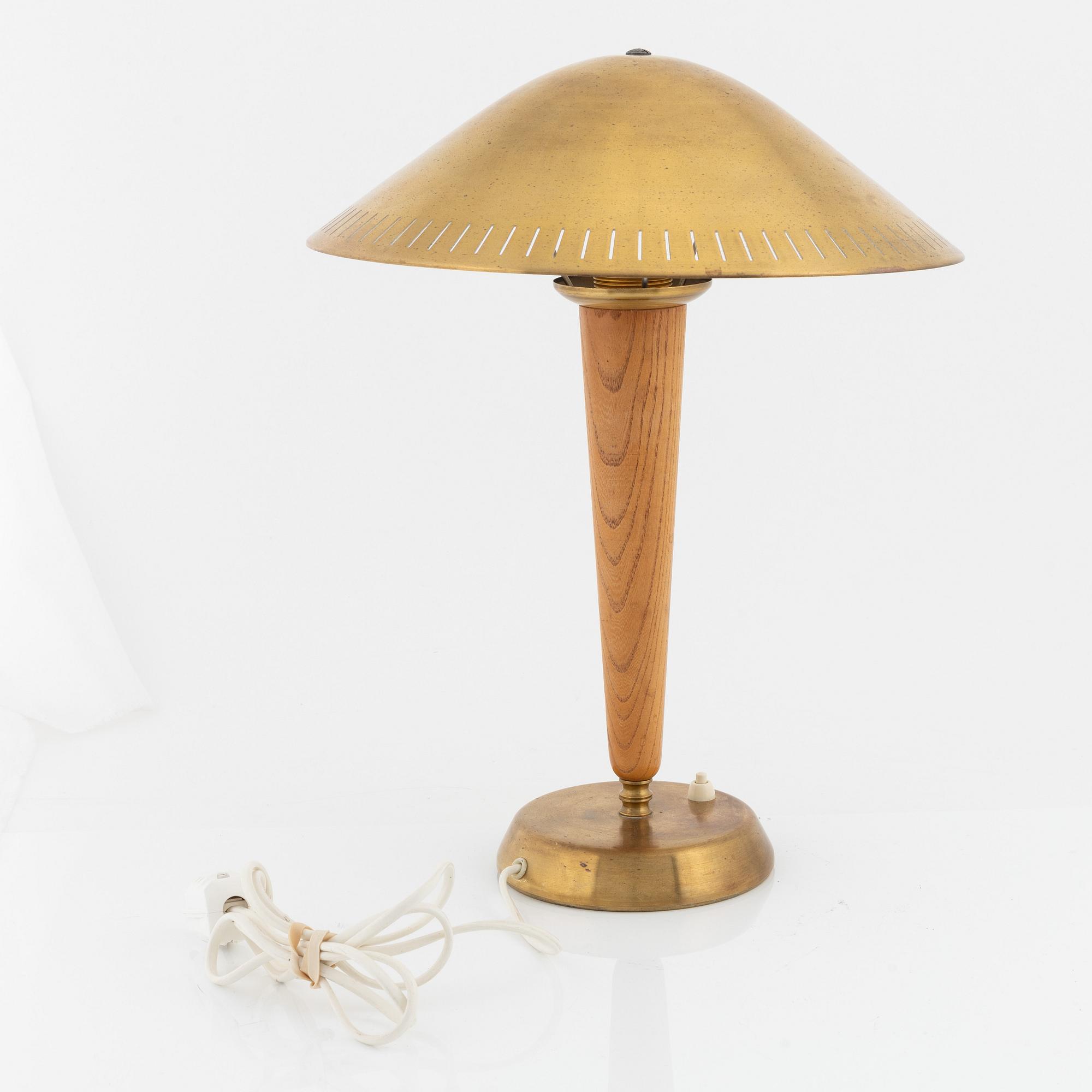 A Swedish mid 20th century table light, Asea. model EA1288.