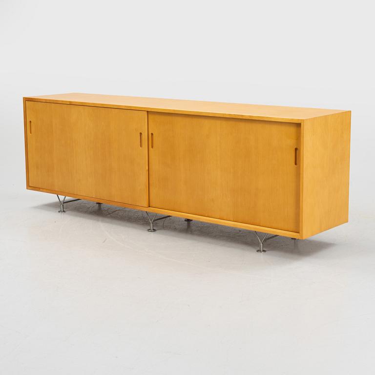 Bruno Mathsson, sideboard, "MI 806", Bruno Mathsson International, Värnamo.