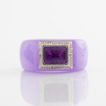 Ring with jade, amethyst, and small octagon-cut diamonds.