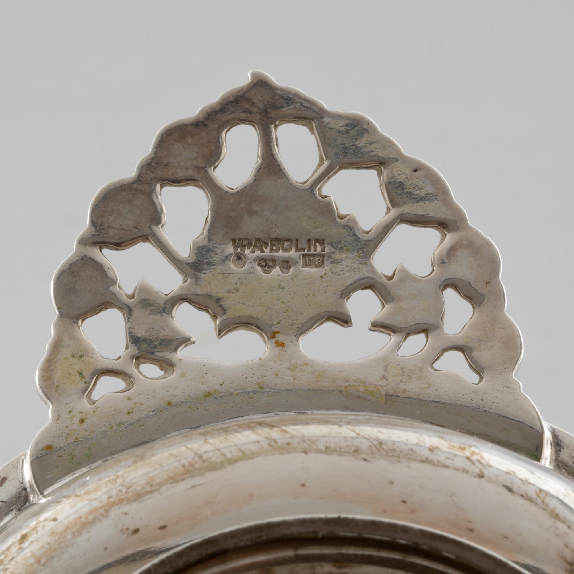 KÅSA, silver, W.A. Bolin, Stockholm, 1946, vikt ca 160g.