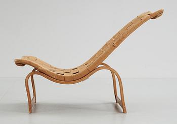 479. A Bruno Mathsson birch and canvas reclining chair, Karl Marthsson, Värnamo, Sweden 1936.