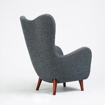 Runar Engblom, an easy chair, for Hotel Vaakuna, Boman OY, Finland 1950s.