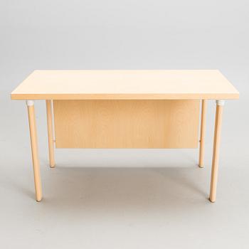 A 1990s working desk for Artek.