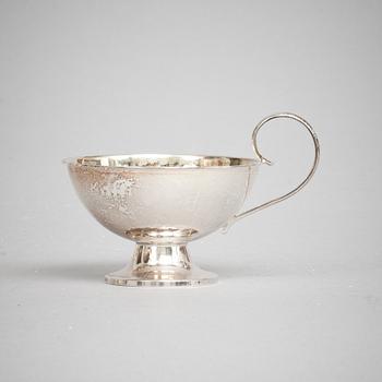 PUNSCHBÄGARE, 12 st. Silver, Cecon, Göteborg 1948. Tot c:a 400 g.