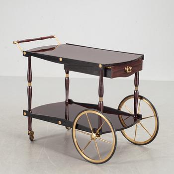 SERVERINGSVAGN, 1900-talets mitt.