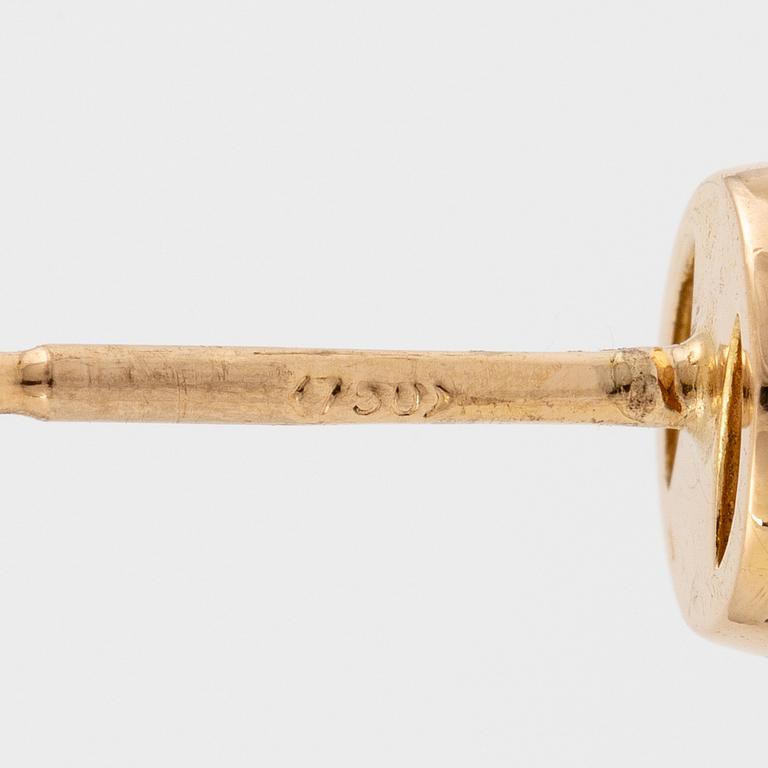 Örhängen 18K guld med morganiter och små briljantslipade diamanter.