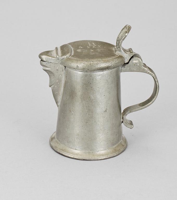 MÅLKÄRL, tenn, Baltzar Rokus, verksam 1743-1788 i Arboga. Kontrollerad 1769.