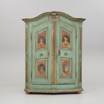SKÅP, Sydtyskland. Troligen Tölz, 1700-talets andra hälft.