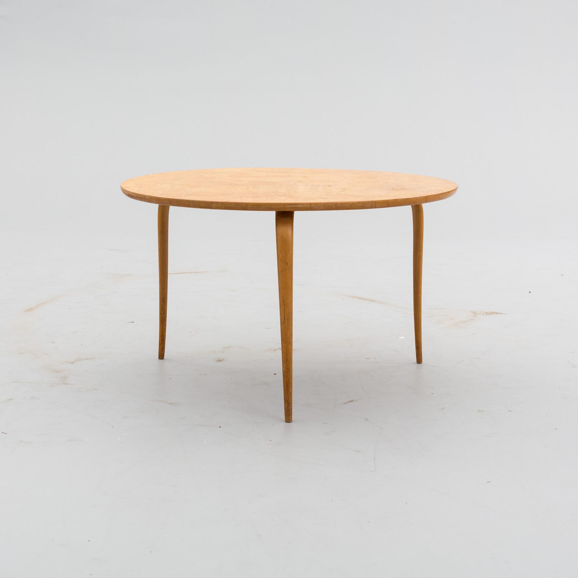 BRUNO MATHSSON, soffbord, "Annika", etikettmärkt Karl Mathsson Värnamo 1936.