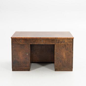 Skrivbord, 1900-talets första hälft.