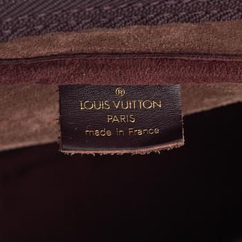 Louis Vuitton, weekendväska, "Taïga Kendall PM".