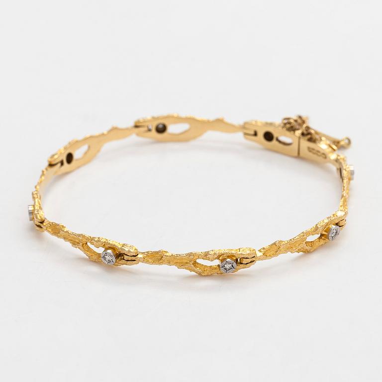Björn Weckström, an 18K gold bracelet 'Diamond pond' with diamonds for Lapponia 1973.