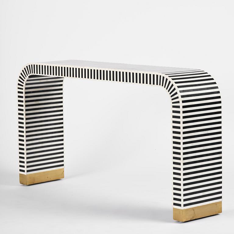 Sideboard/konsolbord, RIJD Interior, 2020-tal.
