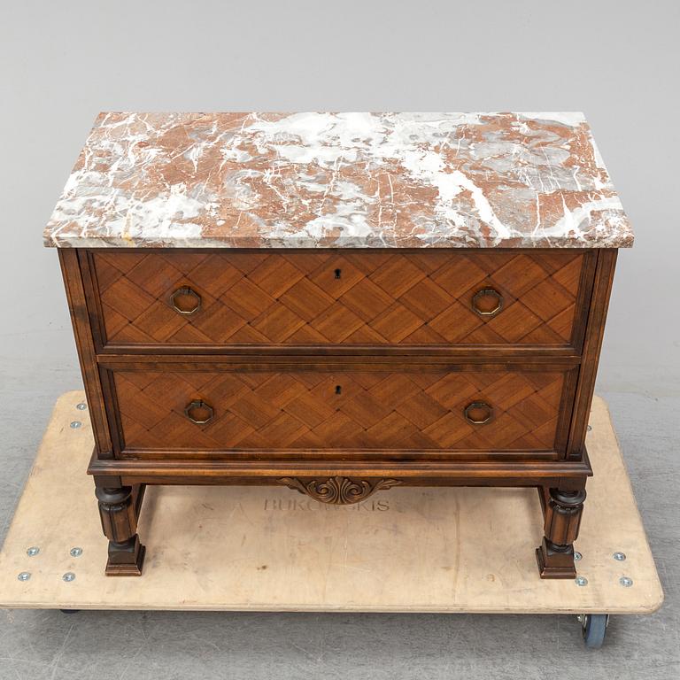 A mahogany and birch chest of drawers, Åtvidabergs Möbelfabrik, 1930's.