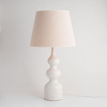 Georges Jouve, a white glazed "Trois Boules" ceramic table lamp with craquelure, France, 1950s.