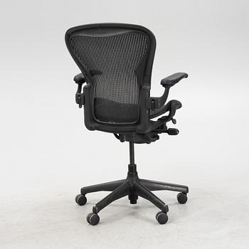 Don Chadwick/Bill Stump, skrivbordsstol, "Aeron", Herman Miller.