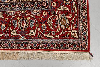 Matta, Old Isfahan, part silk, ca 311 x 201 cm.