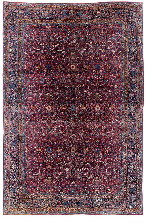 A semi-antique Yazd carpet, ca 450 x 300 cm.