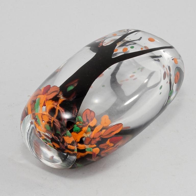 VAS, glas. "Höst", Vicke Lindstrand, Kosta, signerad, 1900-talets andra hälft.
