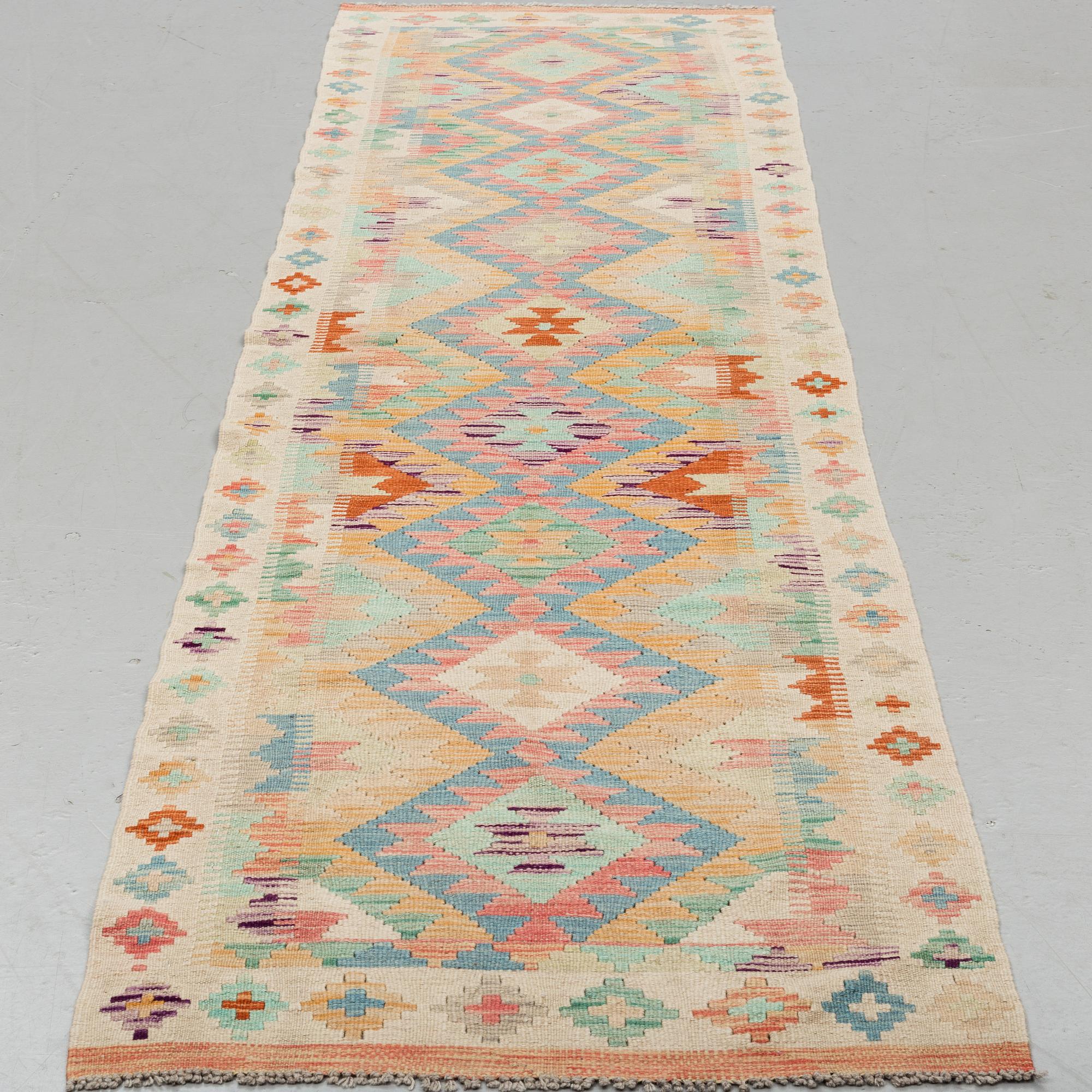 A runner, Kilim, ca 285 x 77 cm.