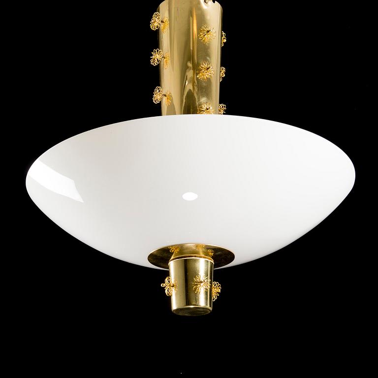 PAAVO TYNELL, CEILING LAMP. Manufactured by Taito Oy or Idman. 1940/50s.